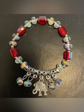 * Czech AB and Red Crystal Elephant Charm Bracelet 7”-8” stretchy NEW Gorgeous!